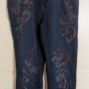 DG2 By Diane Gilman Embroidered Women's Jeans New!
